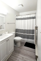 1 Bdrm Unit (Bathroom)